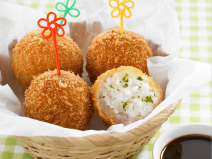 サクッと串カツ風おにぎり