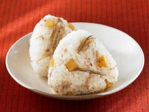 おこうこのじゃこ煮おにぎり