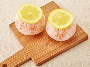 鮭レモンおにぎり