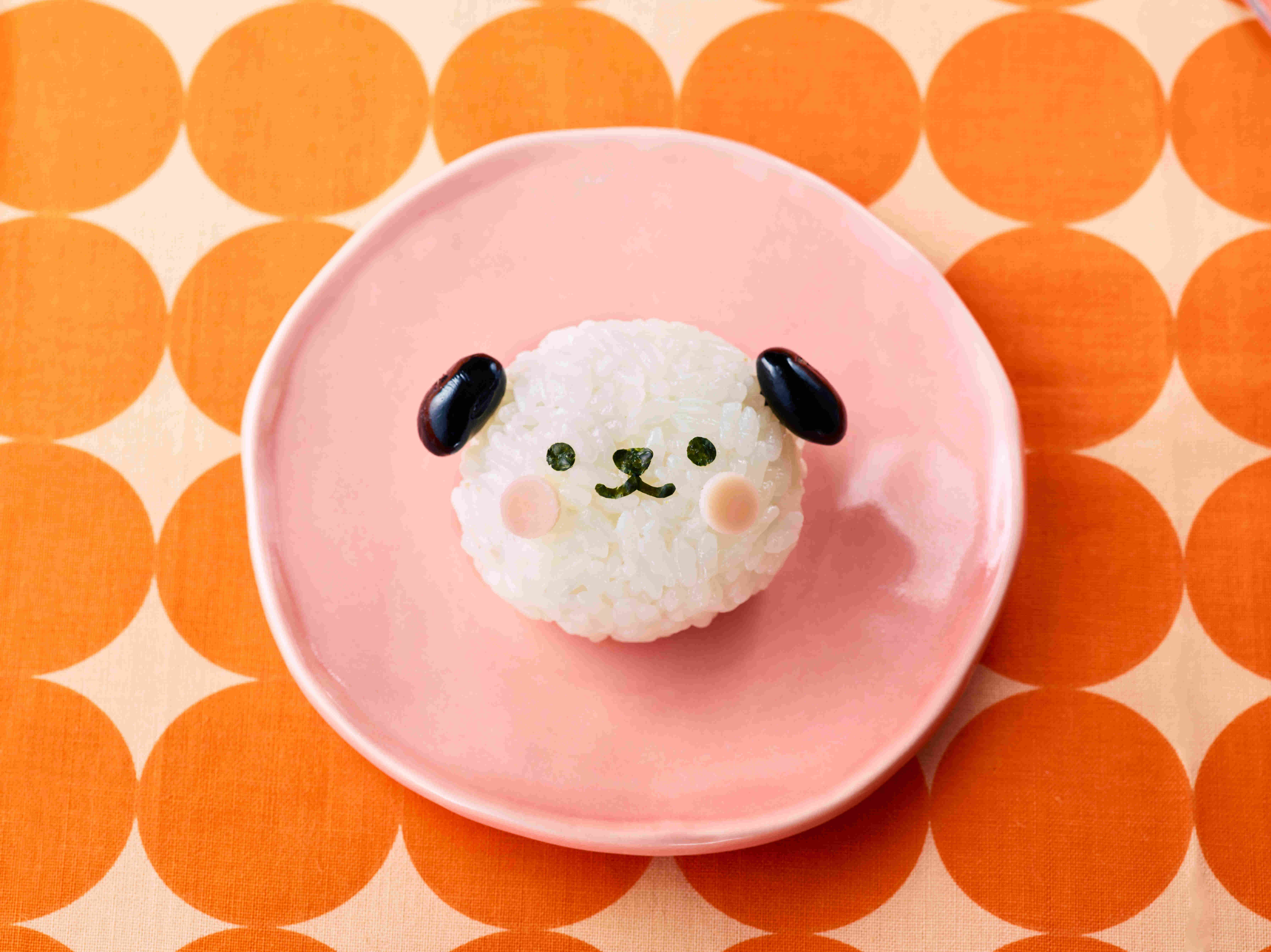 ワンだふるな黒豆おにぎり