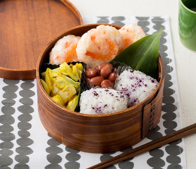 2品同時調理！えびバーグ弁当