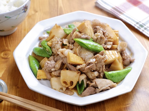 豚とたけのことスナップえんどうのオイスター炒め