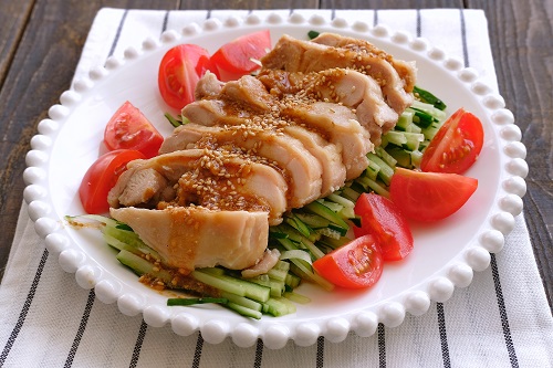レンジで蒸し鶏の棒棒鶏風