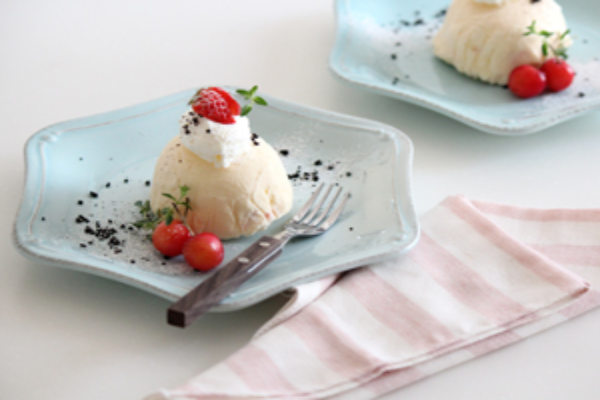 アレンジが自由自在！中身が楽しみなアイスケーキ