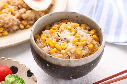 お子様も喜ぶ♪とうもろこしのバターしょうゆごはん