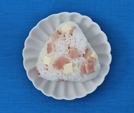チーズのおにぎり