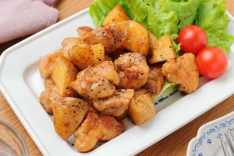 新じゃがいもとチキンの照り焼きバター